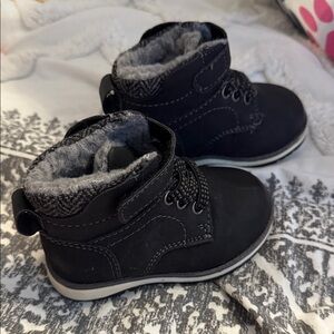 Max + Jake Boys Black High Top Faux Fur Boots Sz toddler 5